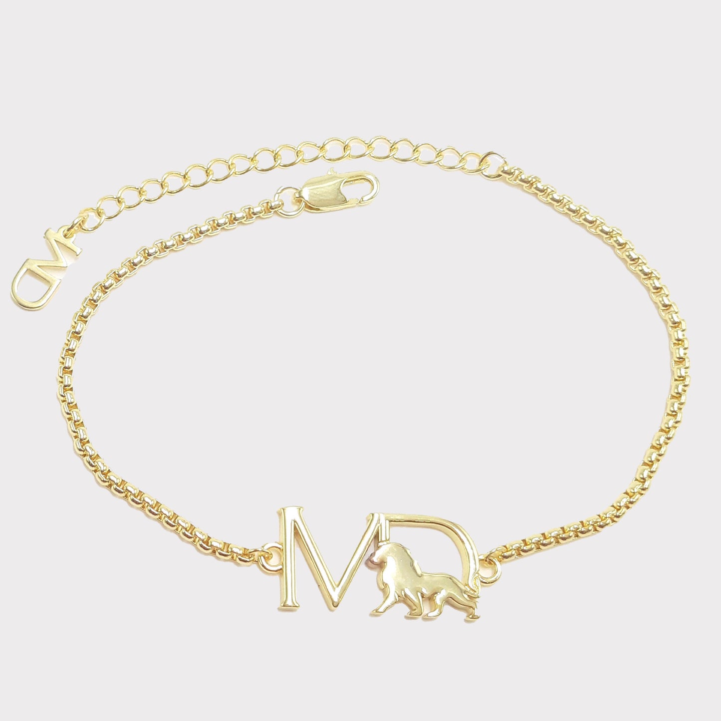 MD GOLD PLATED LION MOTIF BRACELET (UNISEX)